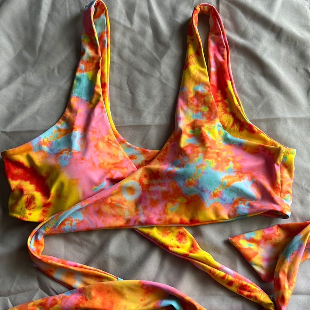Wrap around bikini top